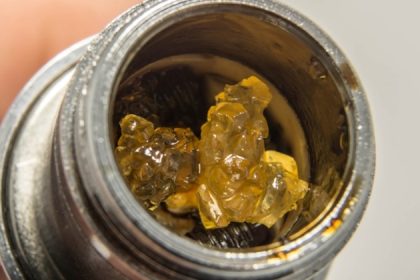A First Timer's Guide: What To Expect When Trying Cannabis Vape?
