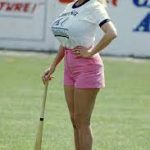 Morganna Roberts (The Kissing Bandit) Wiki, Net Worth, Spouse, Family Background, Hot Photos, Measurement, And More.