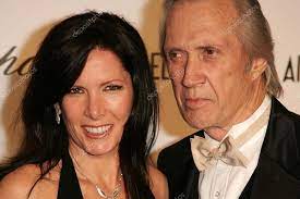 Annie Bierman (David Carradine’s ex-wife) Wiki, Net Worth, Spouse, Family Background, Hot Photos, Measurement, And More.