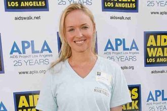Carrie Southworth's Wiki, Bio, Net Worth, Age, Spouse, Family Background, Education, Body Measurement and More.