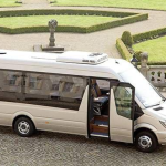 Exploring the Benefits of Minibus Rental in Barcelona with a Professional Driver