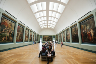 Experiencing the Grandeur of the Louvre Museum