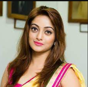 Manasi Naik Biography (Career, Net Worth, Personal Life & Early Life)