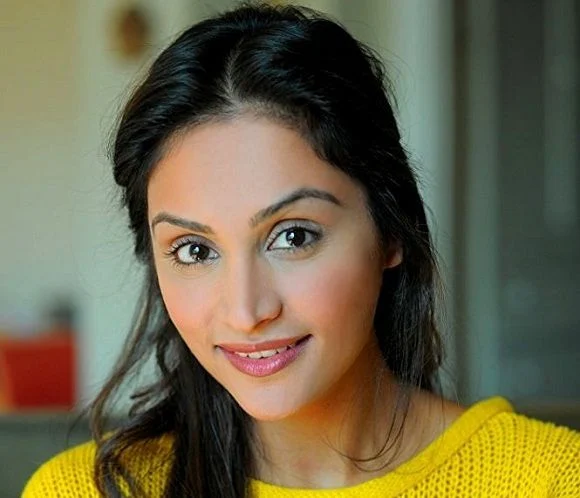 Purbi Joshi's Wiki, Bio, Net Worth, Husband, Family Background, Photos, Measurement, And More.