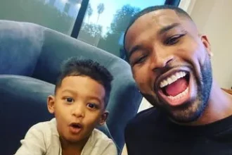 Theo Thompson's Wiki, biography, birthday, age, height, net worth & updates.