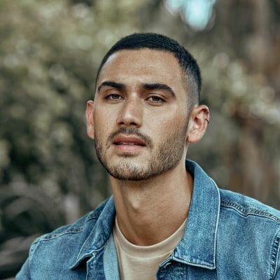 Alejandro Speitzer's Wiki, Net Worth, Spouse, Family Background, Hot Photos, Measurement, And More.