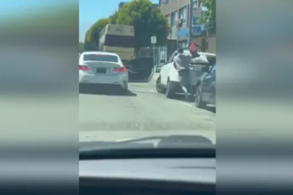 Burglars Caught on Video Breaking into Parked Cars