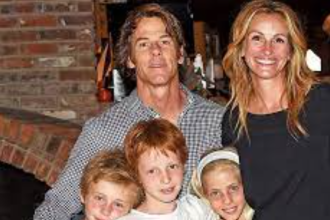 Who are Phinnaeus Moder's Siblings?
