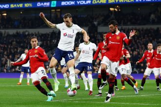 Paul Merson delivers verdict on Tottenham V Manchester United game.