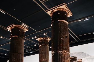 How to implement Roman building design into your home
