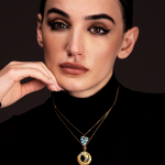 Top 5 Places To Buy Gold Pendants In UAE