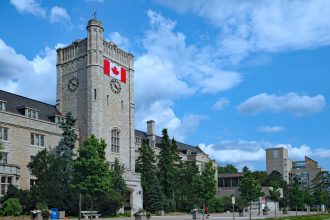 How to get a scholarship at the University of Guelph