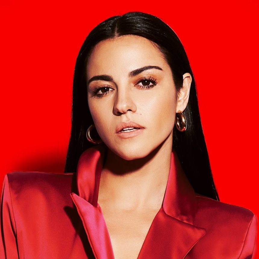 Maite Perroni's Wiki, Net Worth, Spouse, Family Background, Hot Photos, Measurement, And More.