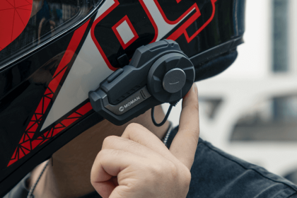 Helmet with earphone