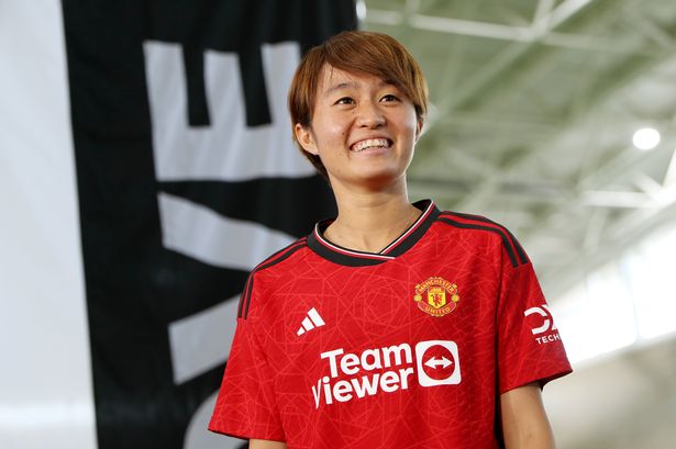 Miyazawa joins Manchester United