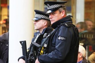 UK police arrest high-ranking Chinese spies
