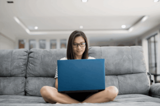 5 Ways to Entertain Yourself Online
