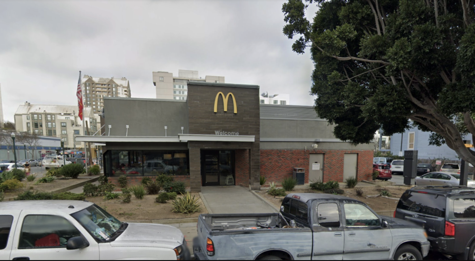 Woman Sues McDonalds for ‘Severe Burns’ Following Coffee Spill. | The