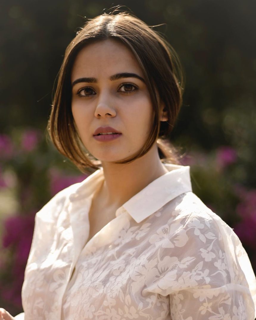 Monica Chaudhary Wiki, Bio, Net Worth, Age, Career, & More.