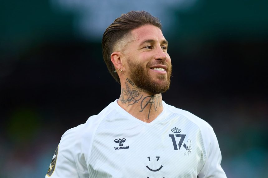Sergio Ramos rejoins hometown Sevilla
