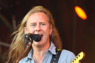 Jerry Cantrell net worth