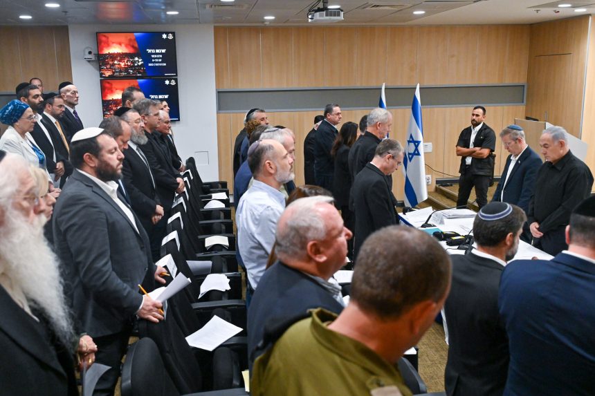 Netanyahu meets Families of Israeli hostages kidnapped by Hamas.