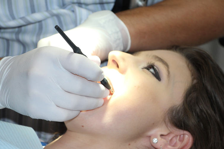 Zoom Teeth Whitening in Sydney: Unveiling the Secrets to a Dazzling Smile