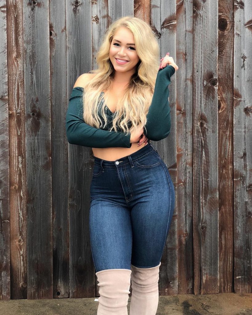 Courtney Tailor