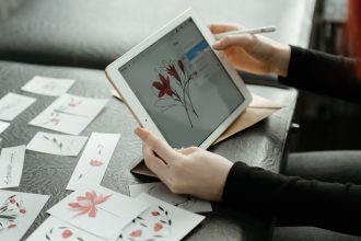 How Do Temporary Tattoos Work?
