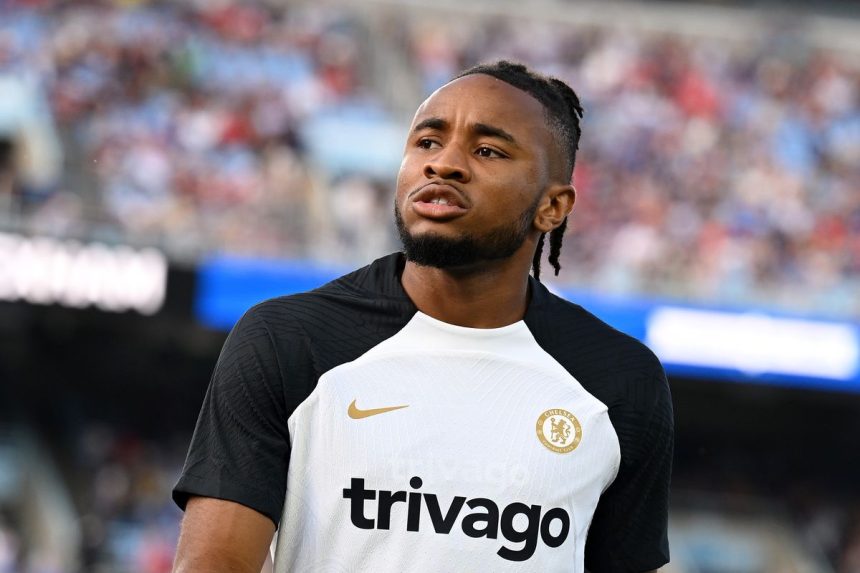 William Gallas warns Christopher Nkunku as he nears full fitness.