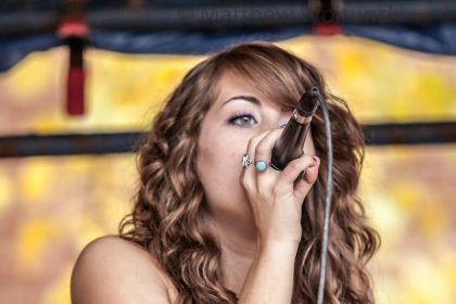 Angie Miller biography