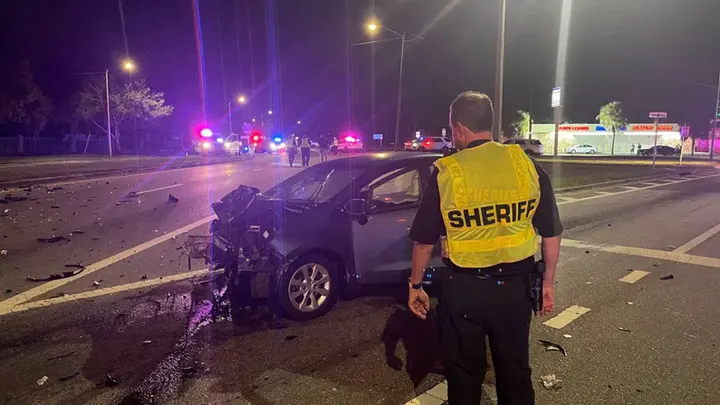5-year-old girl dies in Florida after police truck crashes into car