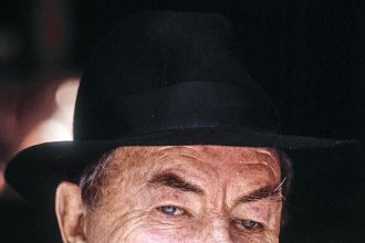 Leo McKern biography