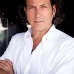 Stephen Webster's bio, wiki, age, net worth, career