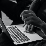 Tips on Choosing a Reliable Online Betting Platform
