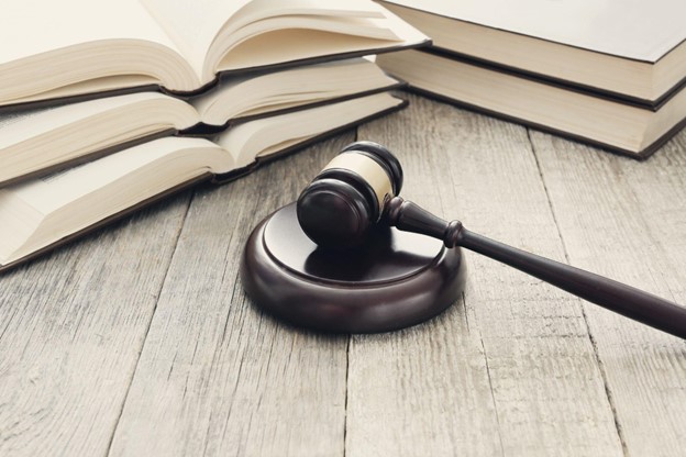 Your Defender on the Road: Indianapolis Truck Accident Lawyer