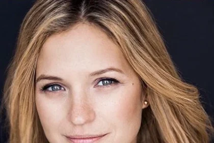 Vanessa Ray Bio