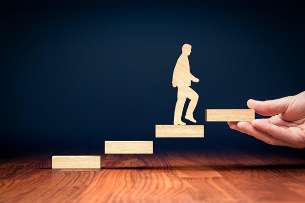 8 Mighty Benefits of Professional Corporate Coaching Services