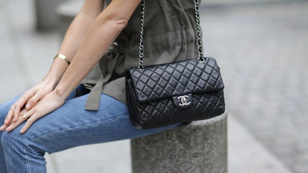 Expert Tips to Sell Your CHANEL Purse for Cash – Maximize Value Today!