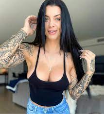 Dakota James Wiki, Biography, Age, Boyfriend, Net Worth, Career, Instagram, and More.