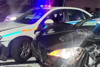 Suspect arrested in Maryland after ramming stolen car into police cruisers