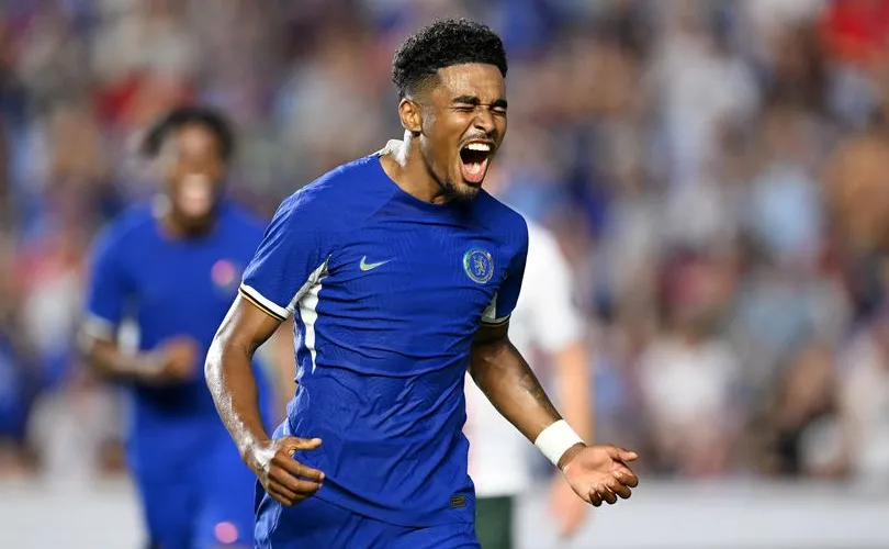 Maatsen of Chelsea is a target for Dortmund, sources say