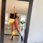 Emily Willis Biography, Wiki, Net Worth, and Career