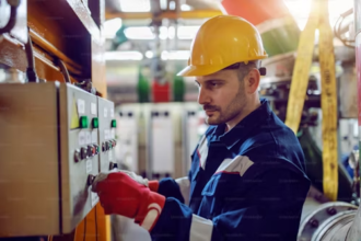 Cold-Weather FR Clothing for Electrical & Construction Employees