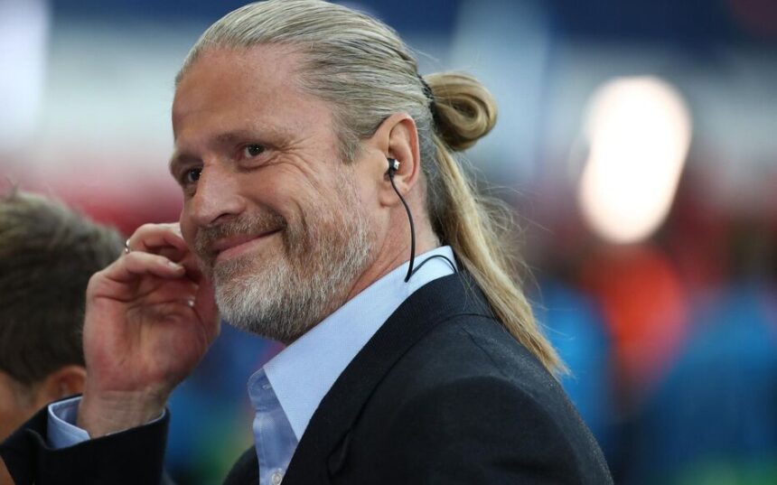 Emmanuel Petit names the perfect manager to replace Mauricio Pochettino should he be sacked.