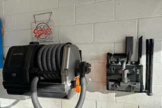 How Giraffe Tools' Garage Vacuum Can Make Spring Cleaning a Breeze
