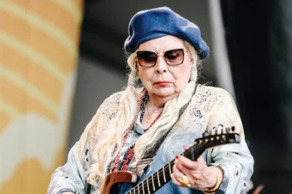 Joni Mitchell's biography