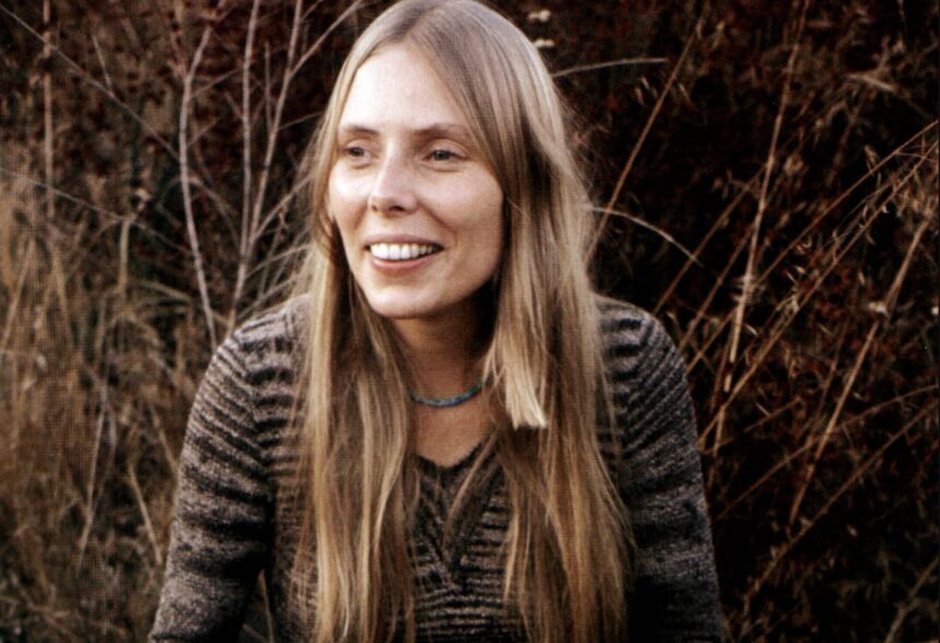 Joni Mitchell wiki, net worth, height, and more