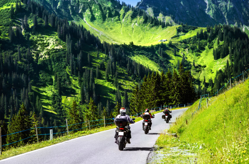4 Must-Visit Motorcycle Destinations for Adventure Seekers