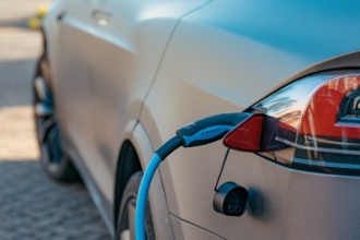 3 Ways AC and DC Charging Affect Electric Vehicle Performance and Battery Life